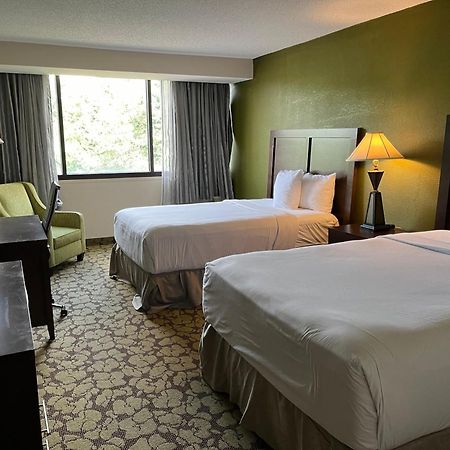 Hotel Ramada Plaza By Wyndham Charlotte South End Airport Esterno foto