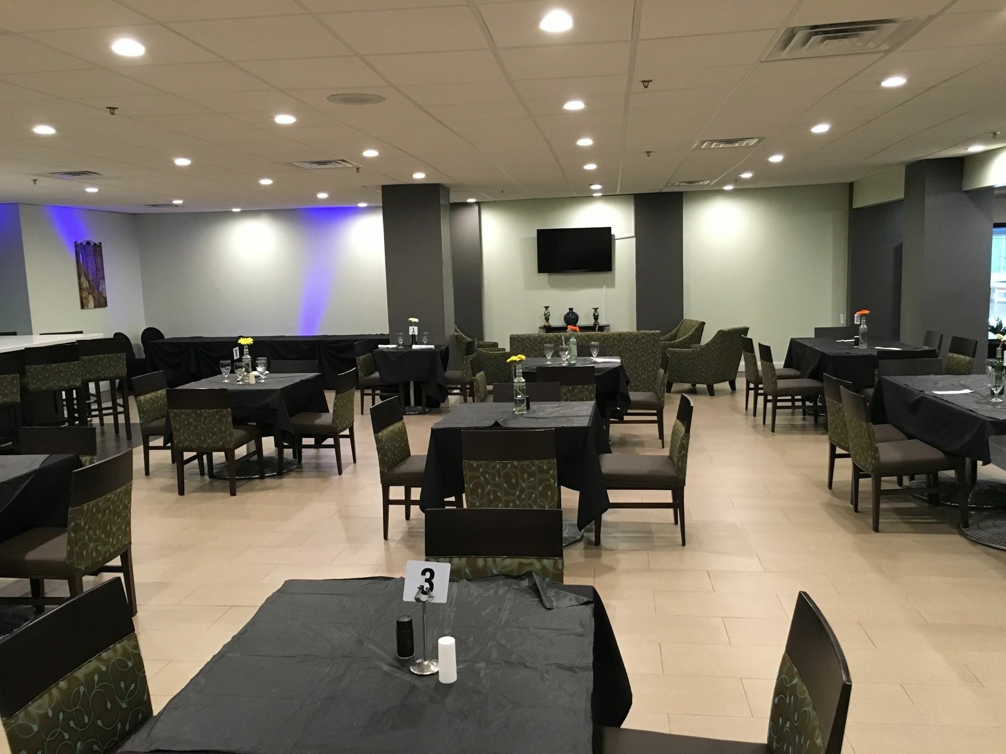 Hotel Ramada Plaza By Wyndham Charlotte South End Airport Esterno foto
